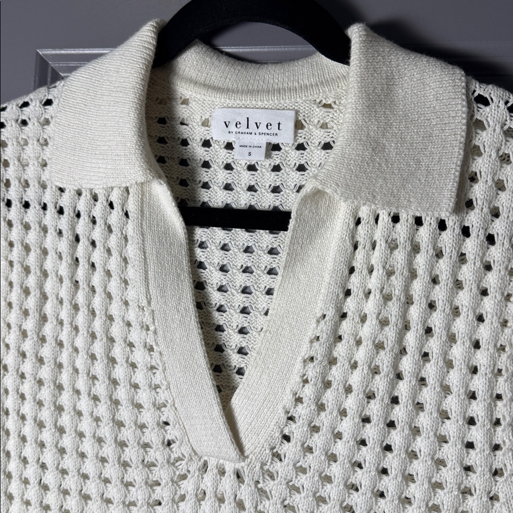 Velvet by Graham & Spencer Taye Open Knit Sweater Vest | Cream | Size Small - Picture 5 of 8